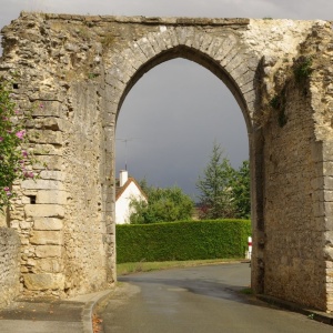 Bourg-le-Roi - Porte St Rémy